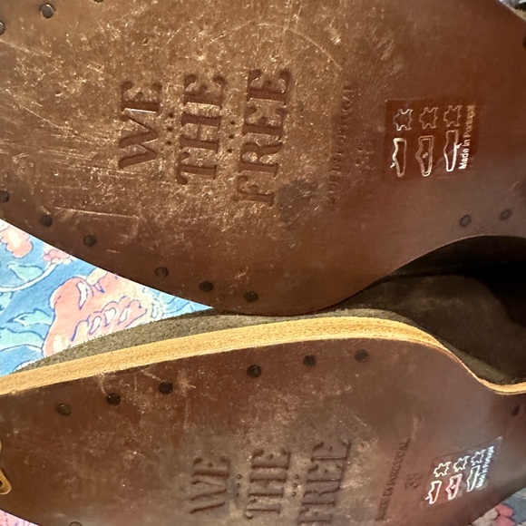 We the free size 38 mid calf brown suede boots. Never worn. - Picture 6 of 7